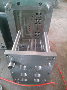 廈門海滄模具制造 專業(yè)設(shè)計加工，打造可信賴的精密模具伙伴